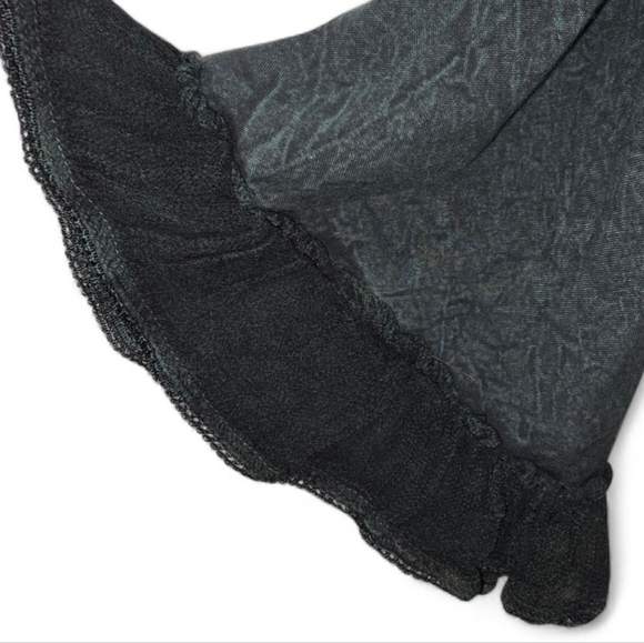 Velvet Embroidered Button-Up Top - Picture 6 of 11